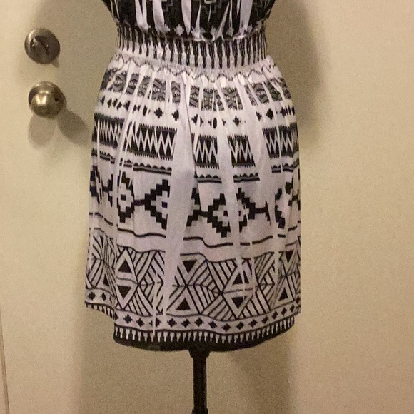 Womens subliminal print Dress short sleeves SMALL Black & White - Picture 8 of 9